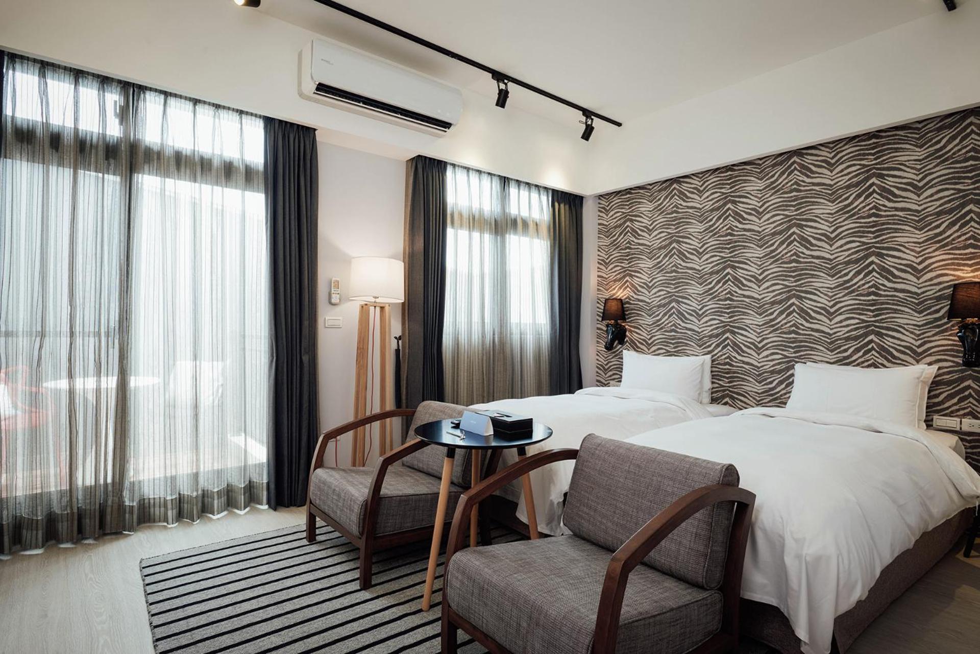 Onsense Villa Джиаоси Екстериор снимка