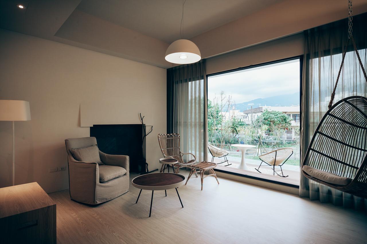 Onsense Villa Джиаоси Екстериор снимка